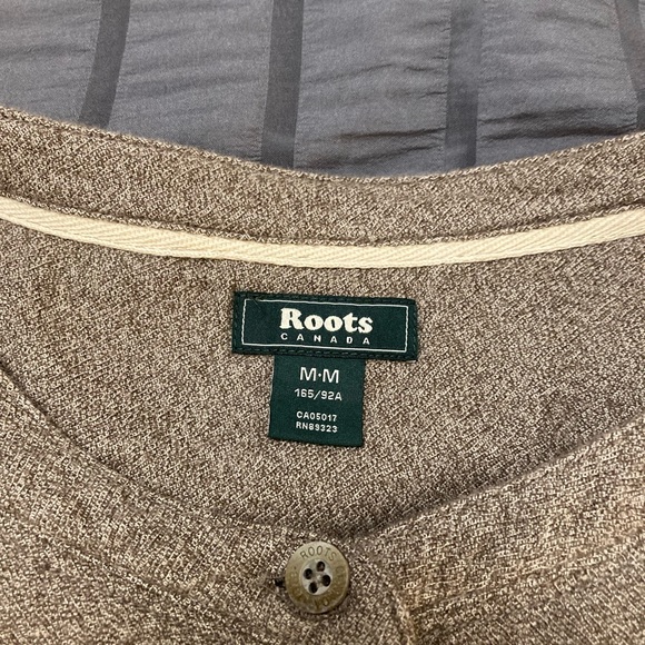 Roots Tops - Roots Khaki Green Button-down Overshirt
